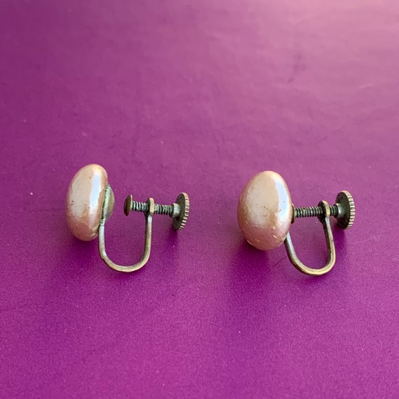 Marked JAPAN Antique Screw Back Pearl Earrings Vintage Jewelry Clip On Feminine - Picture 1 of 7